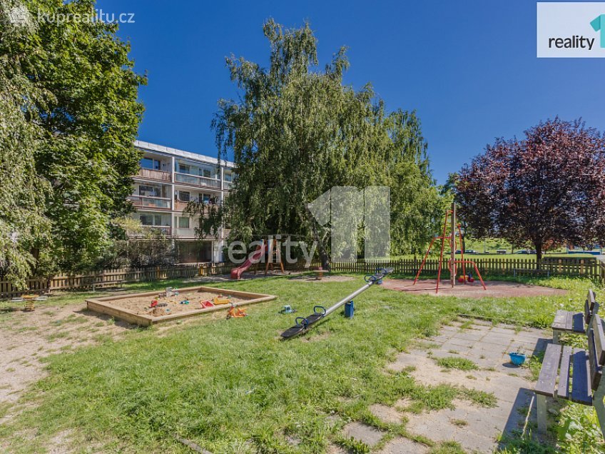 Pronájem bytu 1+1 47 m^2 Hanusova, Praha 4 