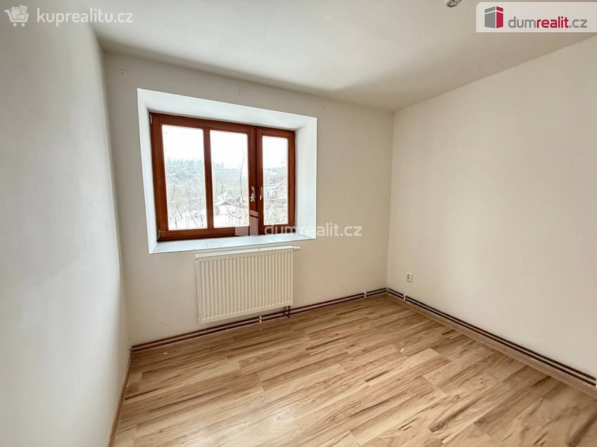 Prodej  rodinného domu 285 m^2 Slabce, Slabce 