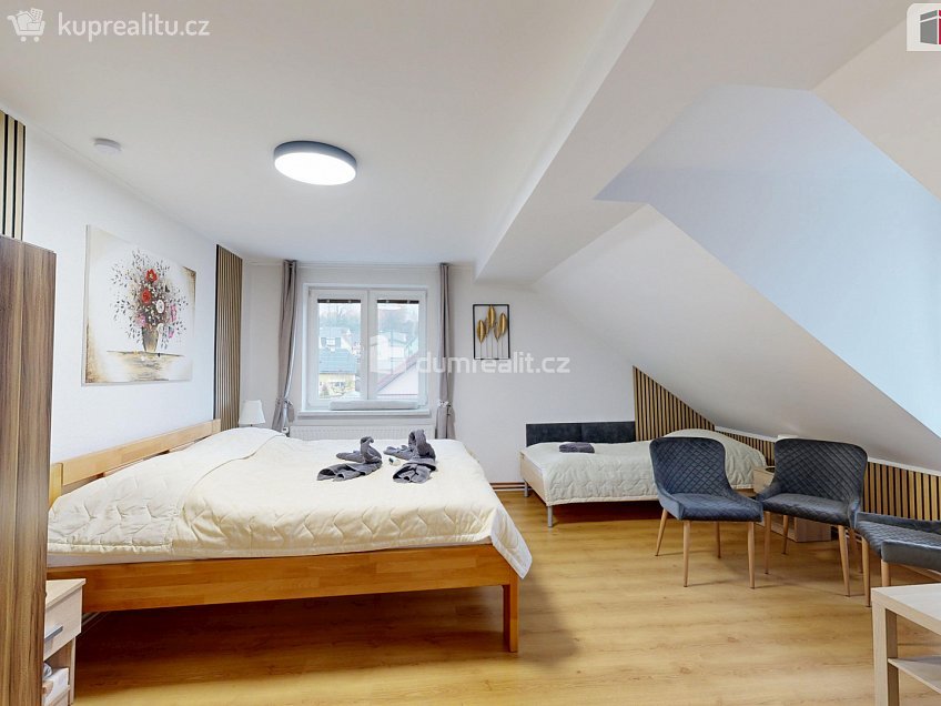 Prodej  ubytovacího zařízení 450 m^2 Julia Fučíka, Rýmařov 