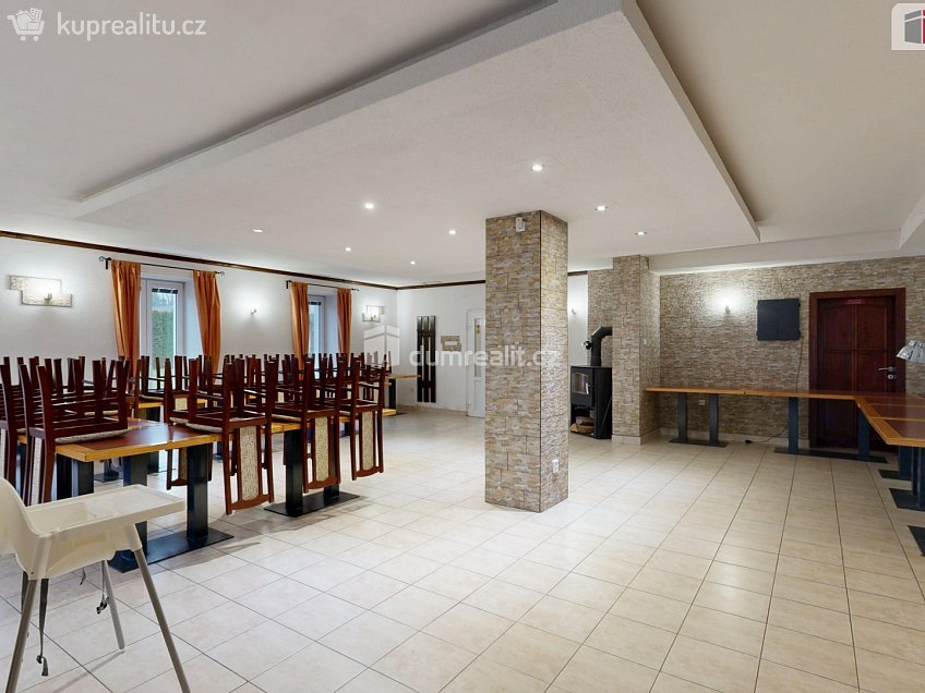 Prodej  ubytovacího zařízení 450 m^2 Julia Fučíka, Rýmařov 