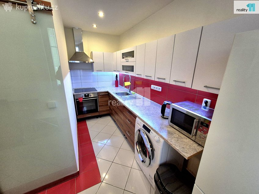 Pronájem bytu 2+1 50 m^2 Sadová, Aš 