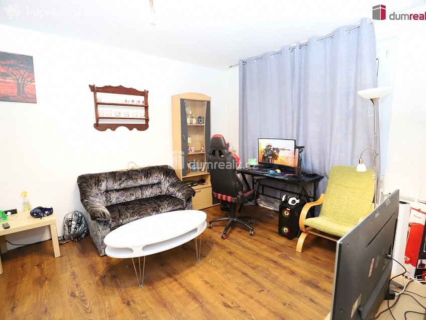 Pronájem bytu 1+1 36 m^2 Jelínkova, Sokolov 