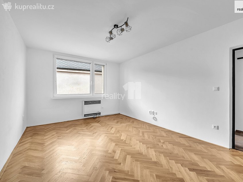 Pronájem bytu 2+1 63 m^2 Československé armády, Česká Lípa 