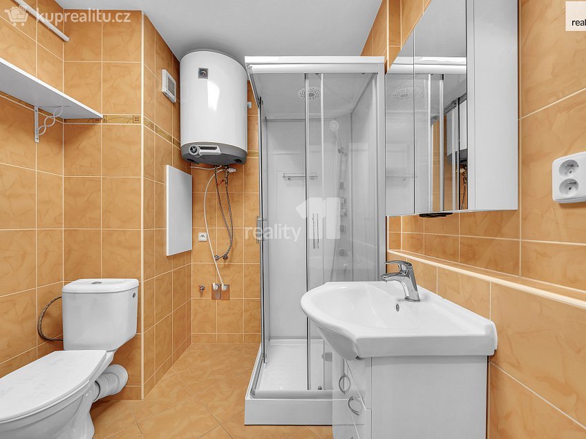 Pronájem bytu 2+1 63 m^2 Československé armády, Česká Lípa 