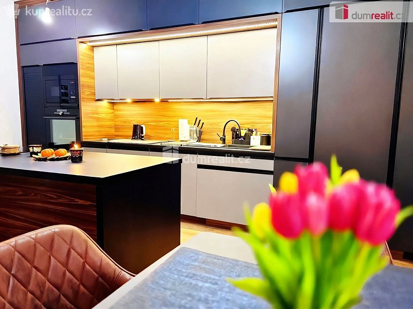 Prodej bytu 3+kk 107 m^2 Augustina Lukeše, Brandýs nad Labem-Stará Boleslav 