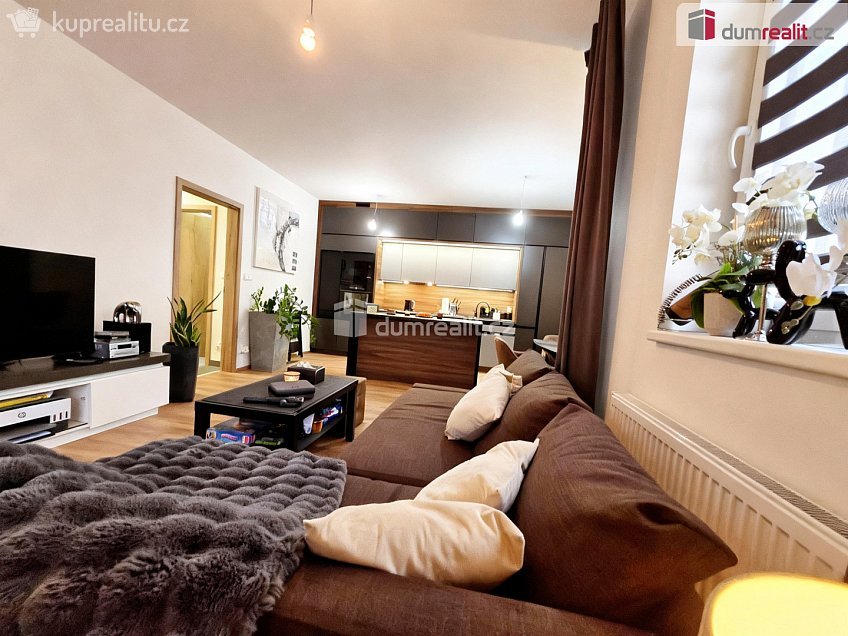 Prodej bytu 3+kk 107 m^2 Augustina Lukeše, Brandýs nad Labem-Stará Boleslav 