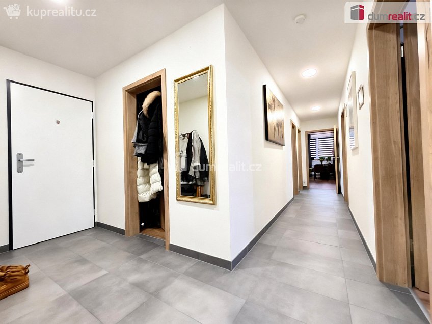 Prodej bytu 3+kk 107 m^2 Augustina Lukeše, Brandýs nad Labem-Stará Boleslav 