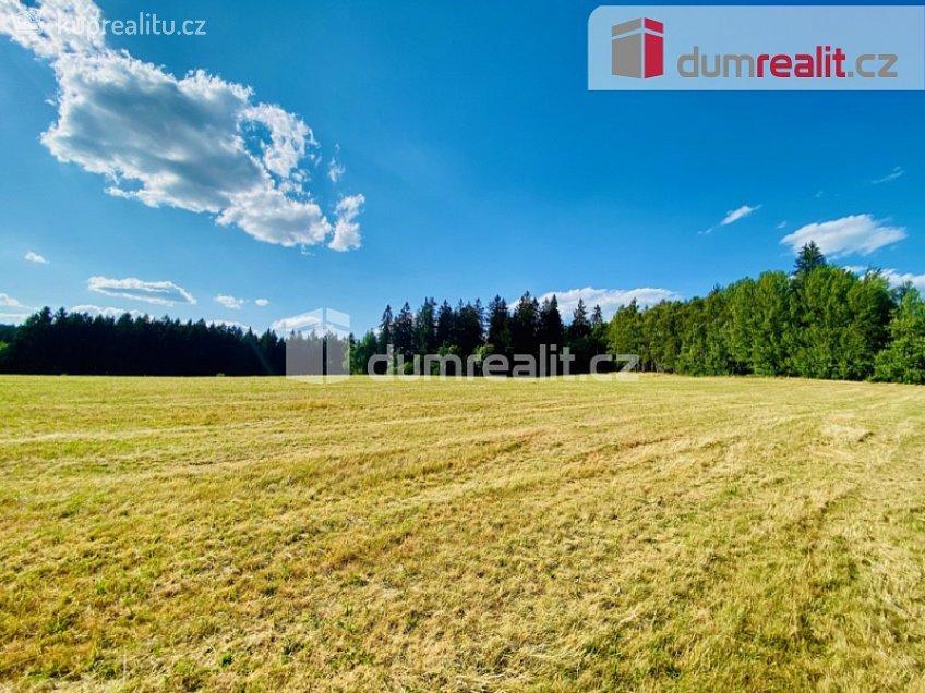 Prodej  stavebního pozemku 1217 m^2 Tři Sekery, Tři Sekery 