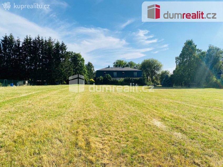 Prodej  stavebního pozemku 1430 m^2 Tři Sekery, Tři Sekery 