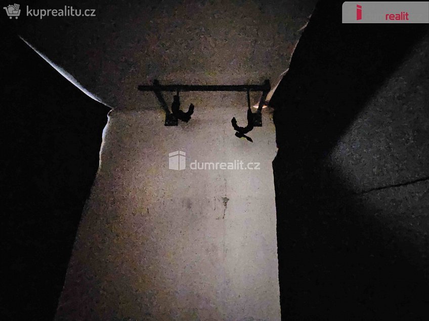 Pronájem bytu 1+1 35 m^2 Příbramská, Verneřice 