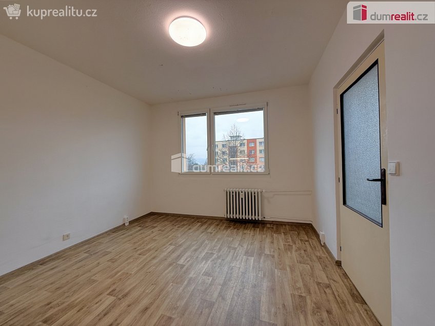 Prodej bytu 1+1 34 m^2 Maková, Ústí nad Labem 