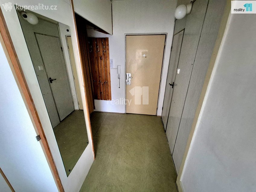 Prodej bytu 3+1 65 m^2 Dobrovského, Aš 