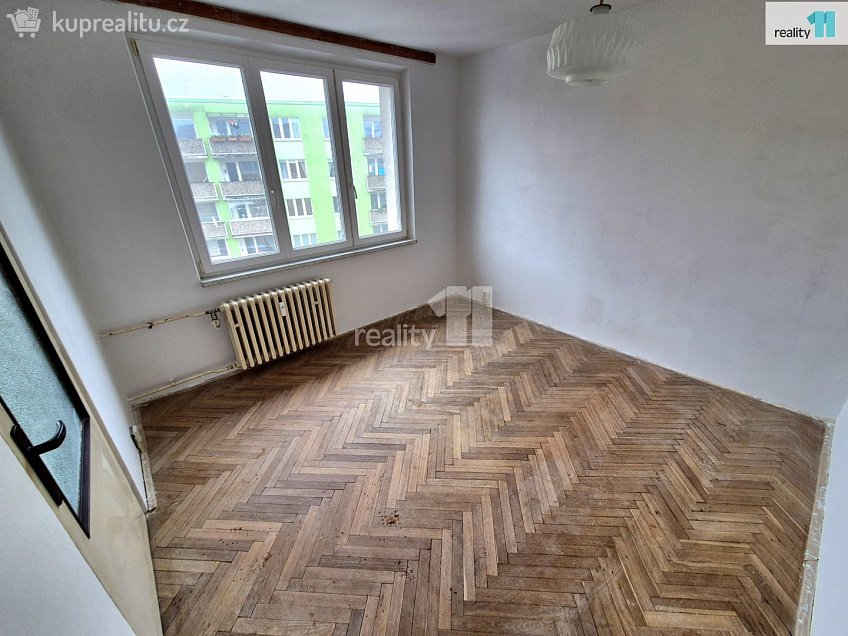 Prodej bytu 3+1 65 m^2 Dobrovského, Aš 