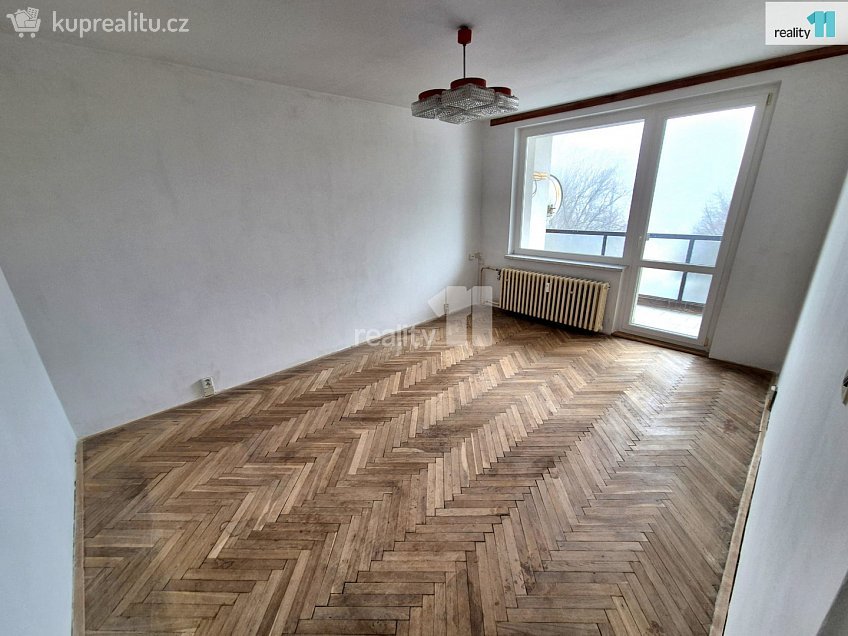 Prodej bytu 3+1 65 m^2 Dobrovského, Aš 