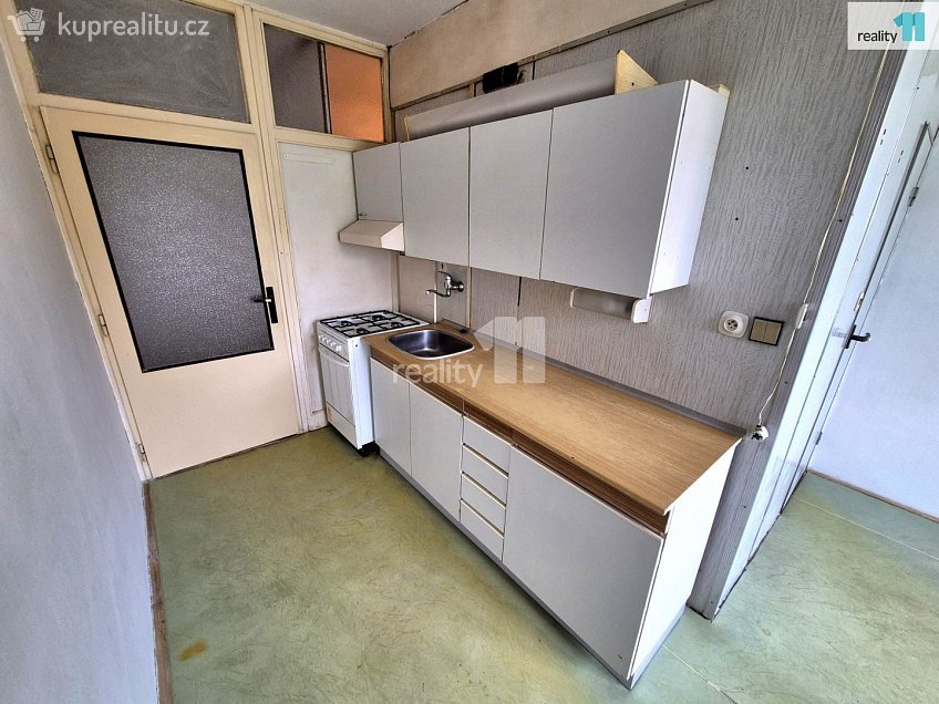 Prodej bytu 3+1 65 m^2 Dobrovského, Aš 