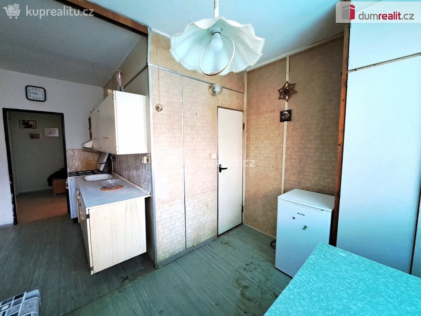 Prodej bytu 1+1 45 m^2 Šípková, Ústí nad Labem 