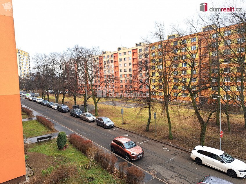 Prodej bytu 1+1 45 m^2 Šípková, Ústí nad Labem 