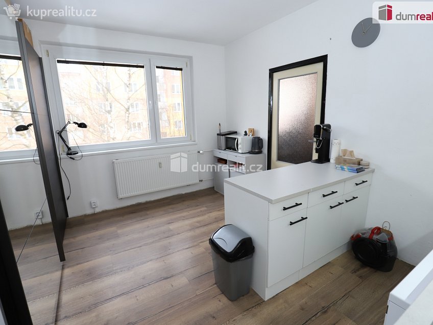 Pronájem bytu 1+1 36 m^2 Za Tratí, Mariánské Lázně 