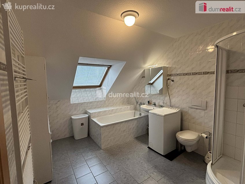 Pronájem bytu 2+kk 52 m^2 Leoše Janáčka, Pozlovice 