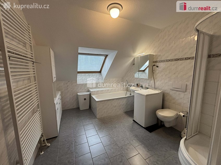 Pronájem bytu 2+kk 52 m^2 Leoše Janáčka, Pozlovice 