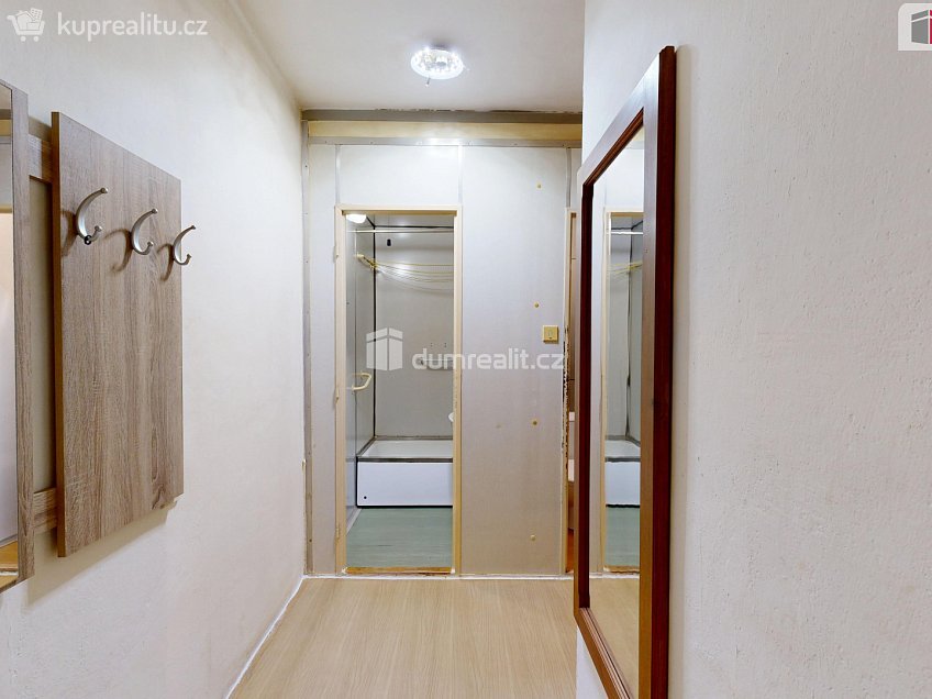 Pronájem bytu 1+kk 26 m^2 17. listopadu, Opava 