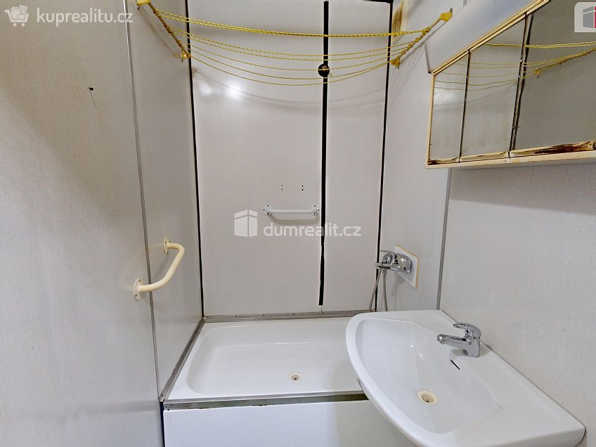 Pronájem bytu 1+kk 26 m^2 17. listopadu, Opava 