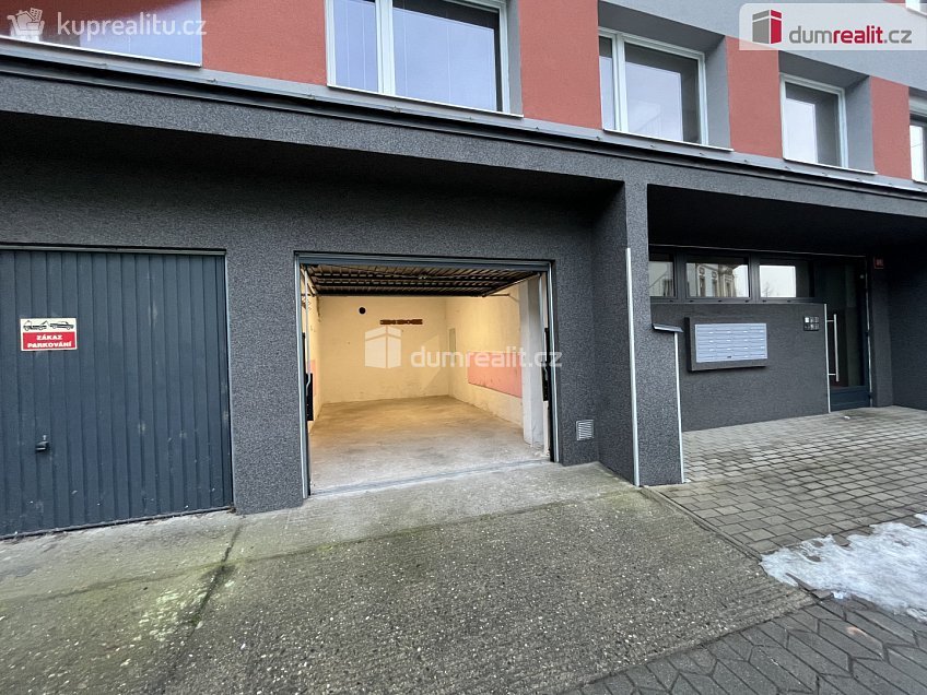 Prodej  garáže 16 m^2 Havlíčkova, Kralupy nad Vltavou 