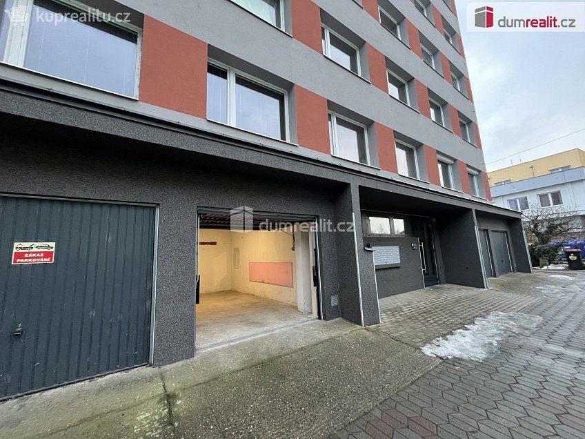 Prodej  garáže 16 m^2 Havlíčkova, Kralupy nad Vltavou 