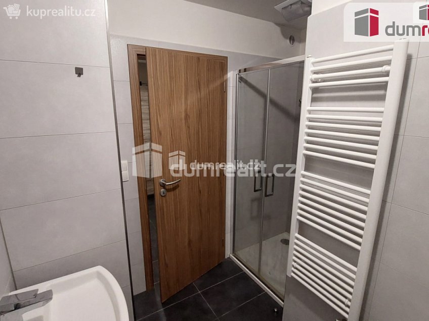 Pronájem bytu 3+kk 68 m^2 Plukovníka Malého, České Budějovice 