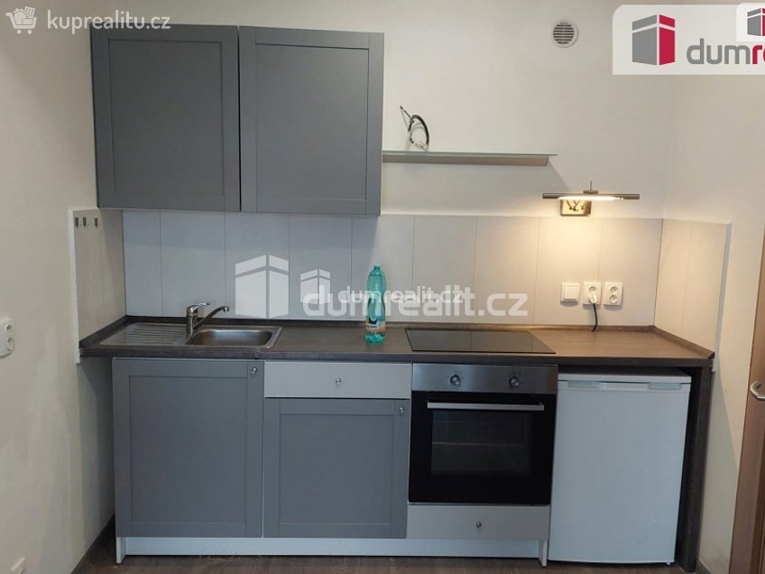 Pronájem bytu 3+kk 68 m^2 Plukovníka Malého, České Budějovice 