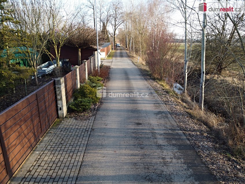 Prodej  stavebního pozemku 1335 m^2 Malý Újezd, Malý Újezd 