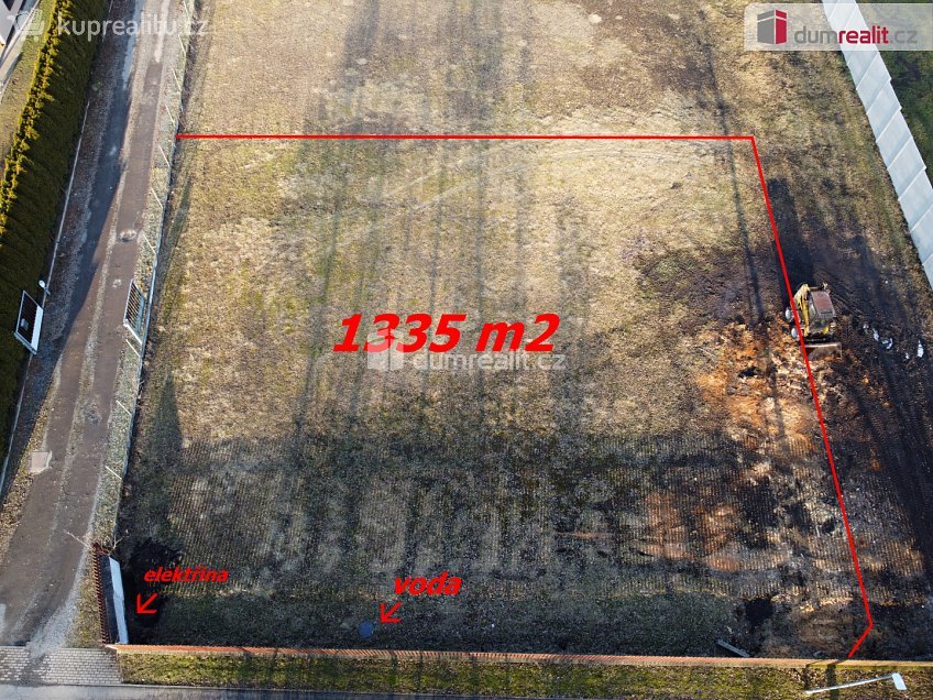 Prodej  stavebního pozemku 1335 m^2 Malý Újezd, Malý Újezd 