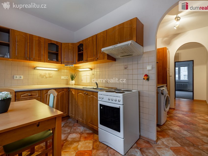 Pronájem bytu 2+1 68 m^2 Křivoklátská, Nové Strašecí 