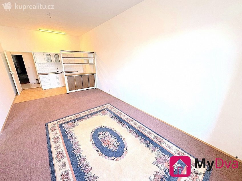 Pronájem bytu 2+kk 60 m^2 Horní náměstí, Znojmo 