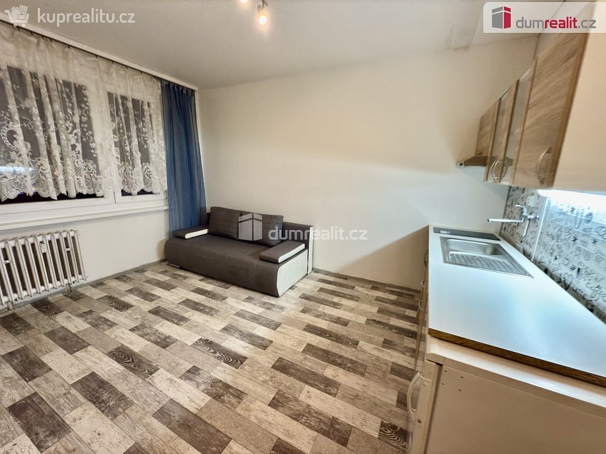 Prodej bytu 1+1 36 m^2 Jeseninova, Ústí nad Labem 