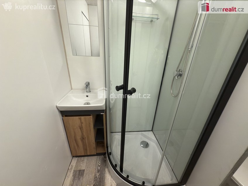 Prodej bytu 1+1 36 m^2 Jeseninova, Ústí nad Labem 