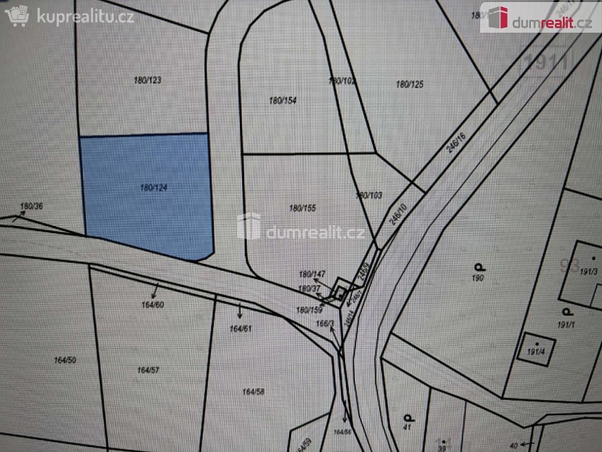 Prodej  stavebního pozemku 897 m^2 Narysov, Narysov 