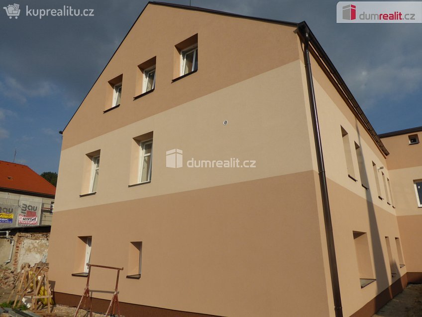 Prodej bytu 2+kk 62 m^2 Tovární, Hrádek nad Nisou 