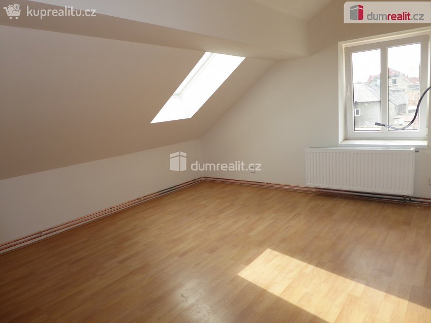 Prodej bytu 2+kk 62 m^2 Tovární, Hrádek nad Nisou 