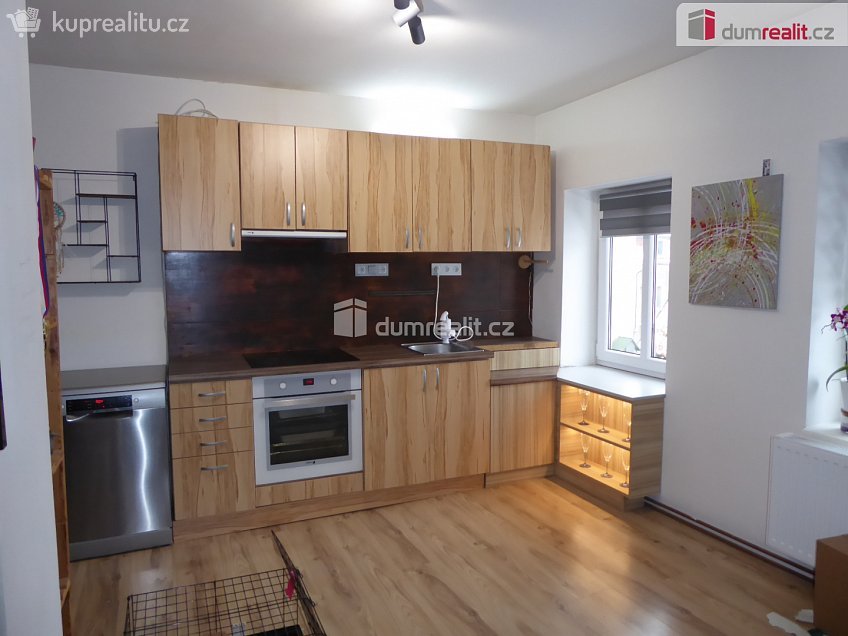 Prodej bytu 2+kk 62 m^2 Tovární, Hrádek nad Nisou 