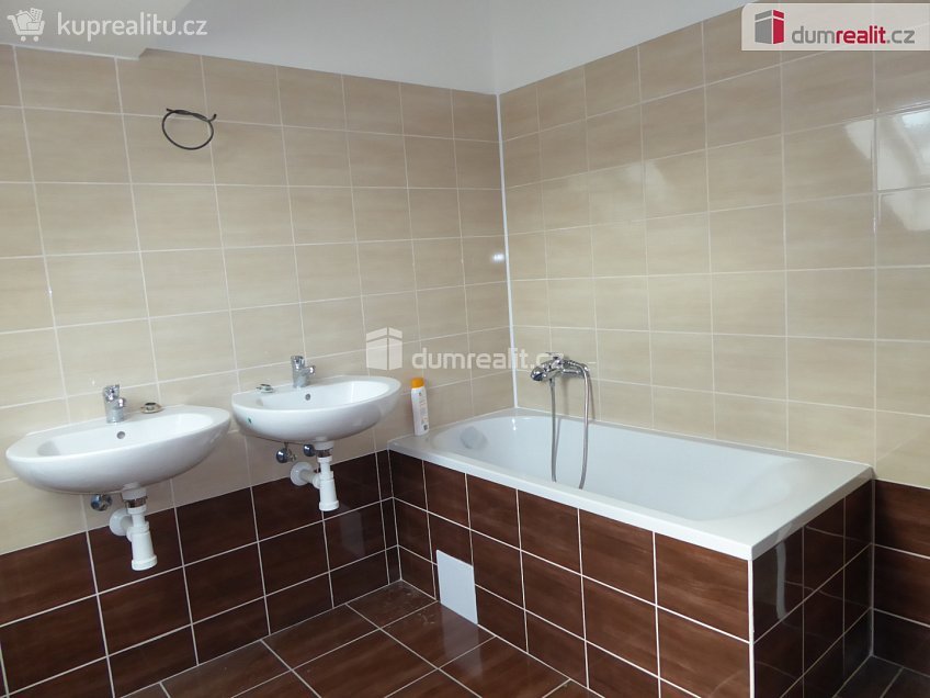 Prodej bytu 2+kk 62 m^2 Tovární, Hrádek nad Nisou 