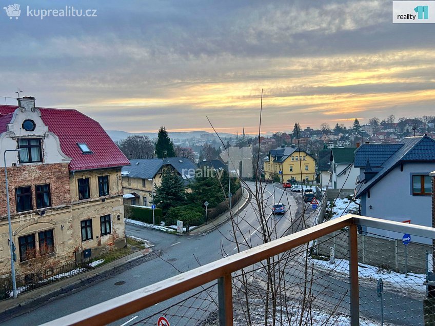 Pronájem bytu 1+kk 34 m^2 Londýnská, Liberec 