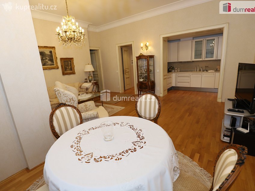 Prodej bytu 2+kk 68 m^2 Masarykova, Mariánské Lázně 