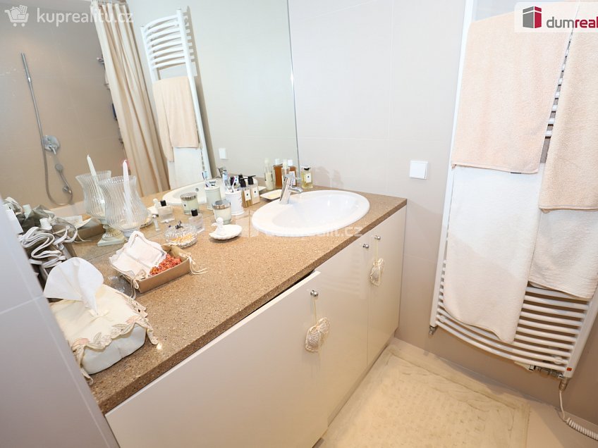 Prodej bytu 2+kk 68 m^2 Masarykova, Mariánské Lázně 