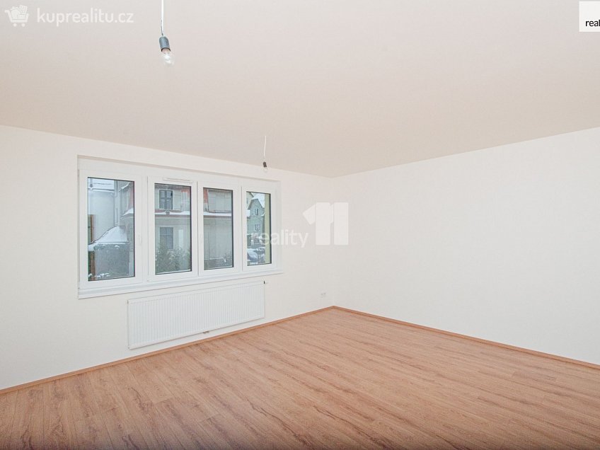 Prodej bytu 1+kk 40 m^2 Tovární, Liberec 