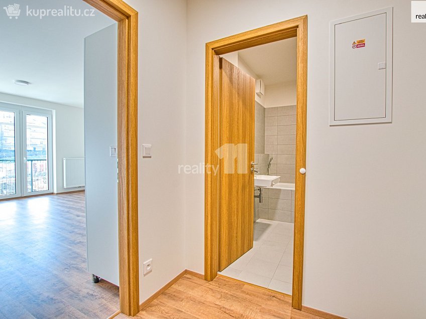 Prodej bytu 1+kk 40 m^2 Tovární, Liberec 