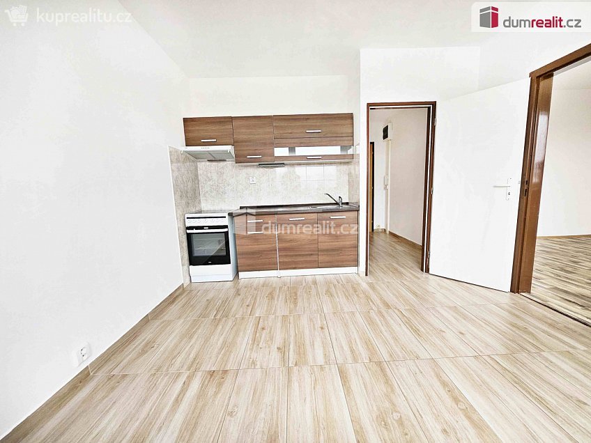 Pronájem bytu 1+1 35 m^2 Příbramská, Verneřice 