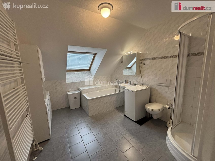 Pronájem bytu 3+kk 54 m^2 Leoše Janáčka, Pozlovice 