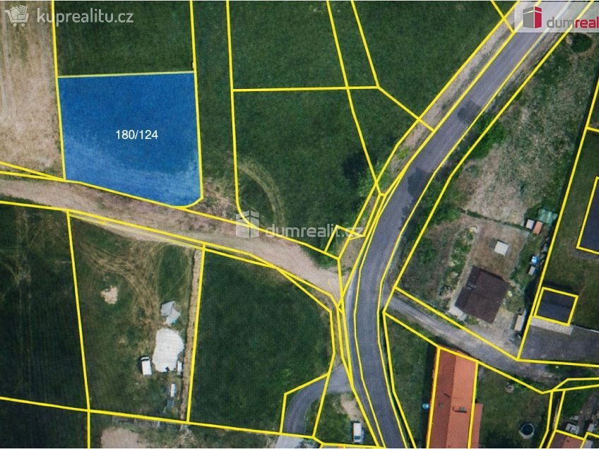 Prodej  stavebního pozemku 897 m^2 Narysov, Narysov 