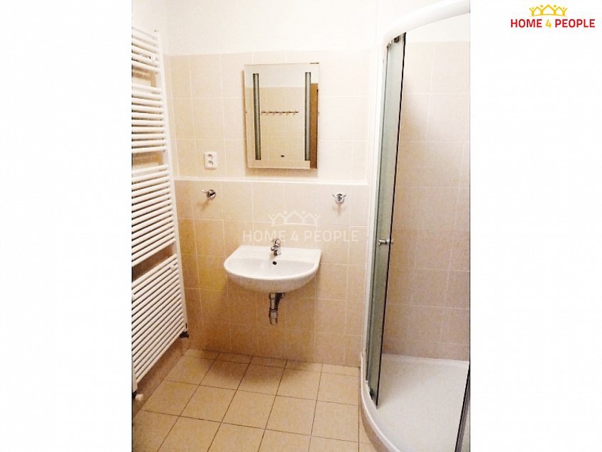 Pronájem bytu 2+kk 60 m^2 Ponětovická, Brno 